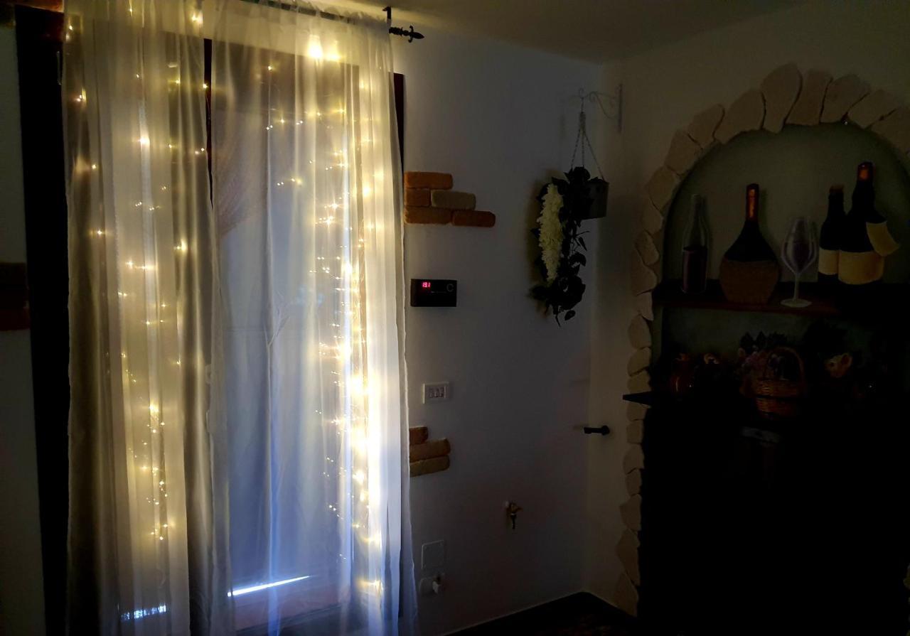 Shabby Chic Rooms Con Cucina E Giardino Privato Pomarico Экстерьер фото