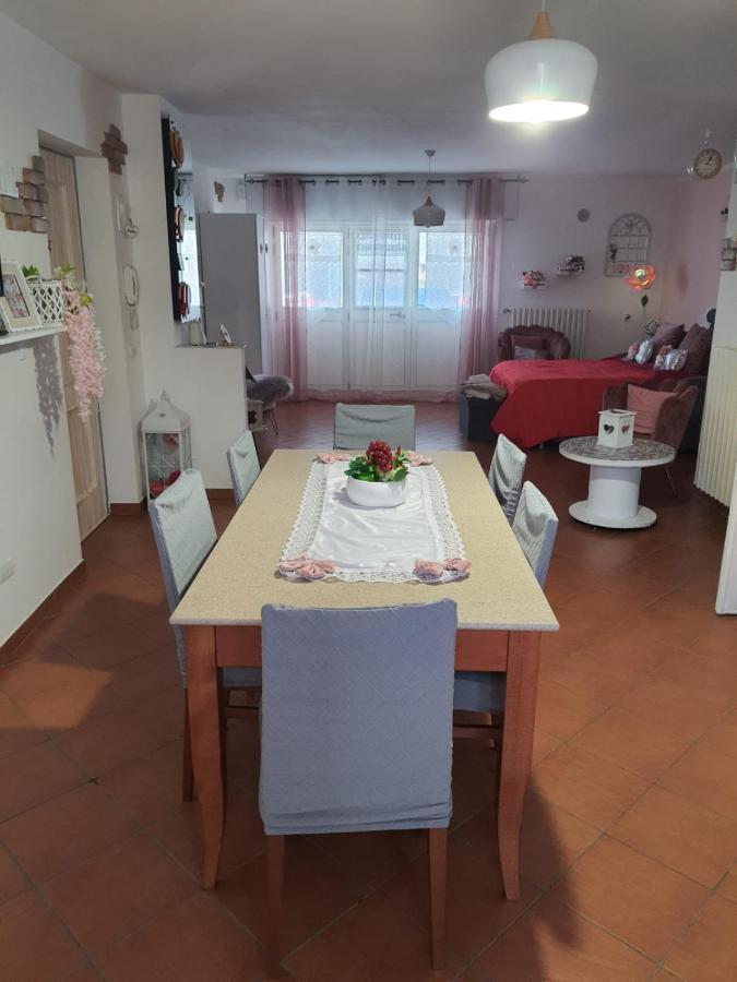 Shabby Chic Rooms Con Cucina E Giardino Privato Pomarico Экстерьер фото