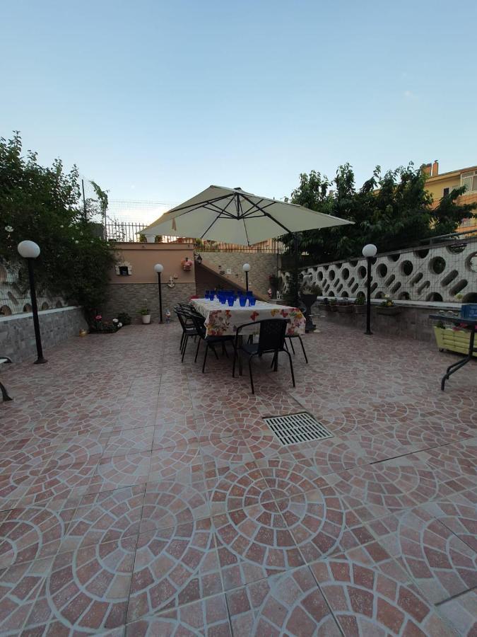 Shabby Chic Rooms Con Cucina E Giardino Privato Pomarico Экстерьер фото