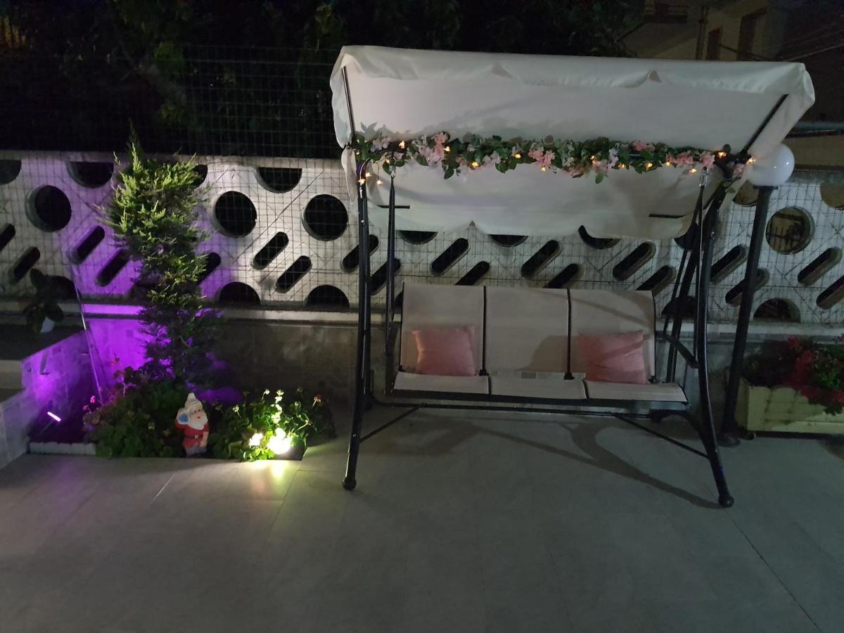 Shabby Chic Rooms Con Cucina E Giardino Privato Pomarico Экстерьер фото