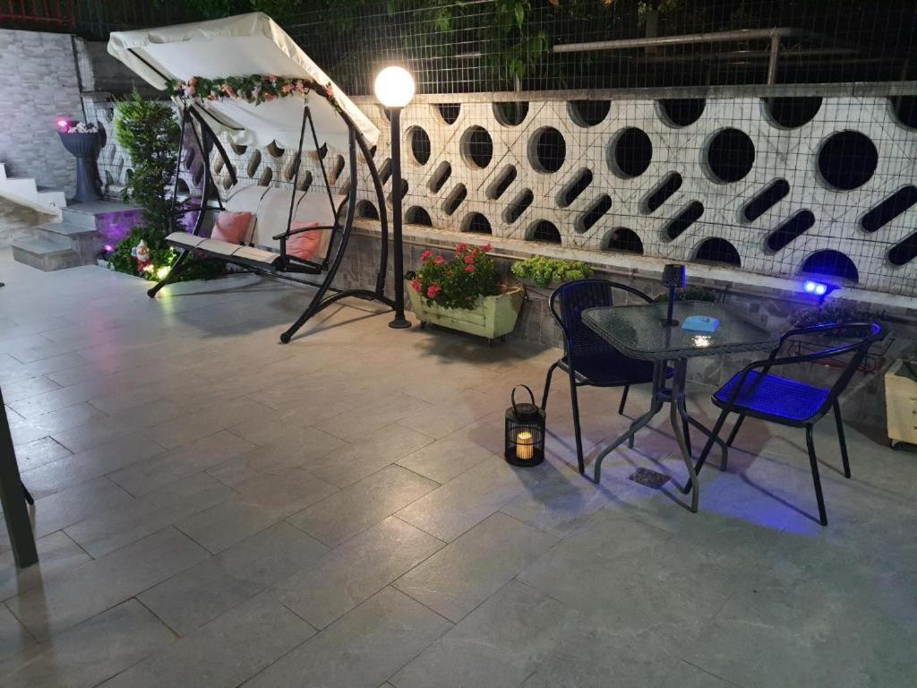 Shabby Chic Rooms Con Cucina E Giardino Privato Pomarico Экстерьер фото